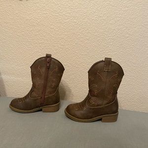 Cat & Jack toddler brown boots. Size 6